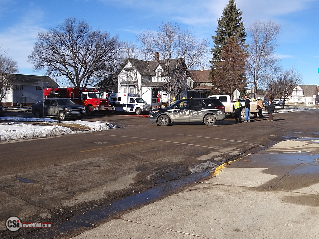 Dec 9, 2015 crash 2 Ave & 5 St SE Jametown.  CSi Photos